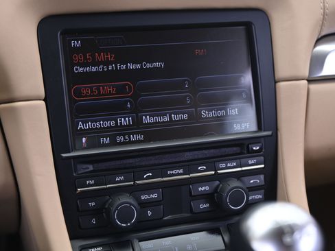 Certified 2014 Porsche Cayman S image 27