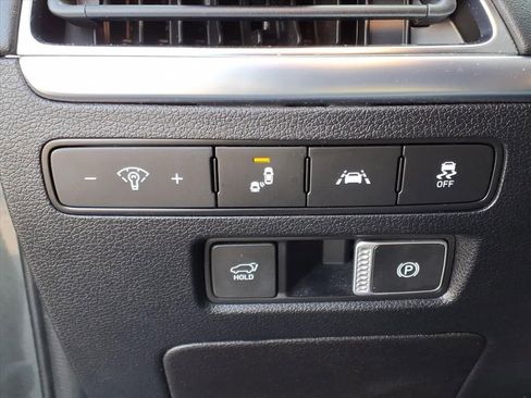 Used 2021 Hyundai Palisade Limited image 16