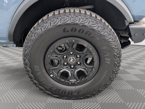 Used 2024 Ford Bronco Wildtrak AWD/4WD image 9