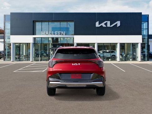 New 2026 Kia Sportage SX image 5