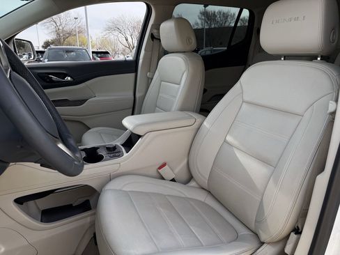 Certified 2023 GMC Acadia Denali w/ Denali Ultimate Package image 22