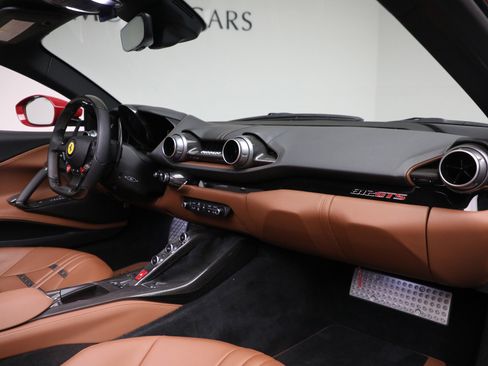 Certified 2022 Ferrari 812 GTS image 16