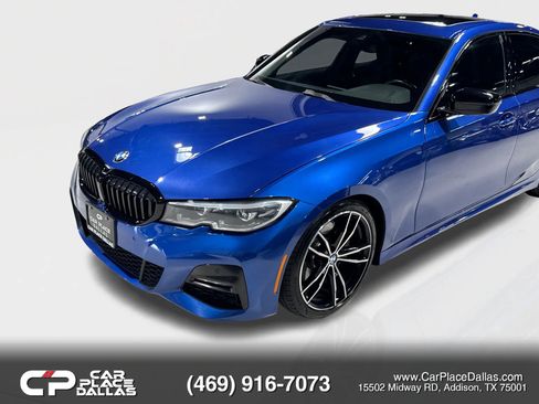 Used 2021 BMW 330i Sedan w/ M Sport Package RWD image 3