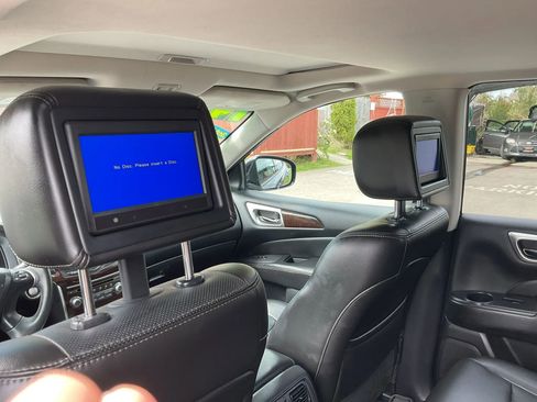 Used 2014 Nissan Pathfinder Platinum w/ Platinum Premium Package image 29