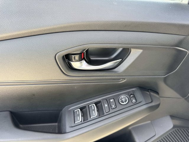 Certified 2024 Honda Accord LX image 19