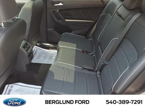 Used 2022 Volkswagen Tiguan SEL R-Line AWD/4WD image 14