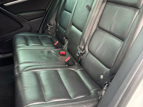 Used 2015 Volkswagen Tiguan R-Line AWD/4WD image 16