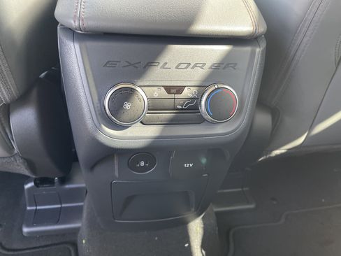 New 2026 Ford Explorer Active image 36