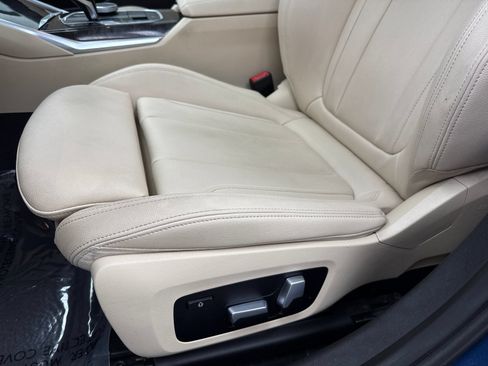 Used 2021 BMW 330i Sedan RWD image 35