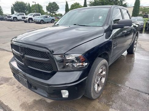 Used 2019 RAM 1500 Lone Star RWD image 3