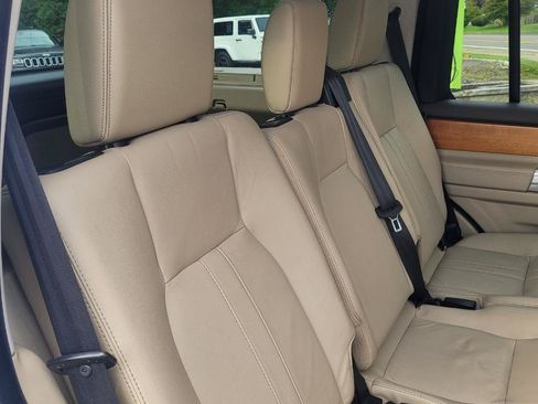 Used 2013 Land Rover LR4 HSE w/ HSE Pkg AWD/4WD image 30