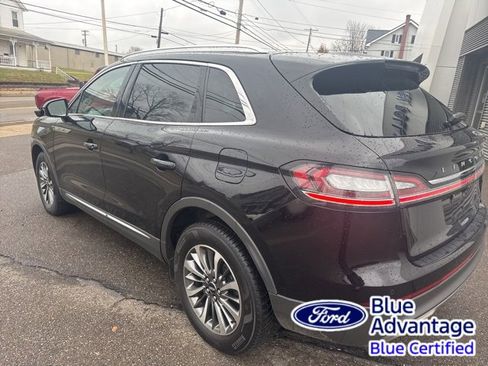 Used 2022 Lincoln Nautilus Reserve w/ Luxury Package image 8