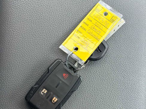 Used 2021 Chevrolet Colorado W/T w/ Custom Special Edition image 33