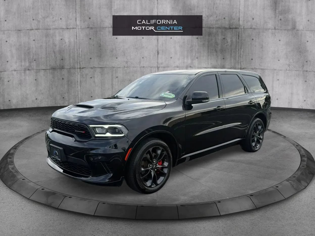 Used 2021 Dodge Durango R/T w/ Blacktop Package RWD image 3