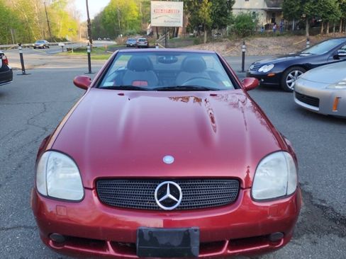 Used 1999 Mercedes-Benz SLK 230 image 2