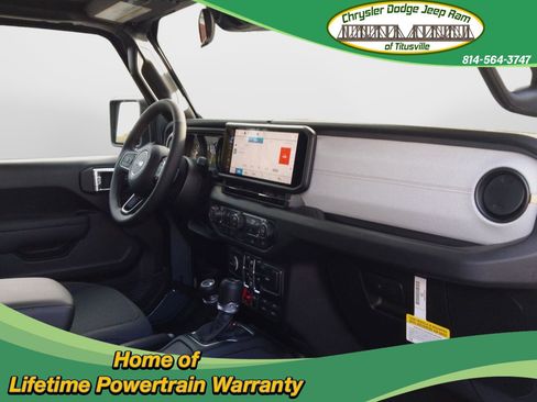 New 2025 Jeep Gladiator Sport image 30