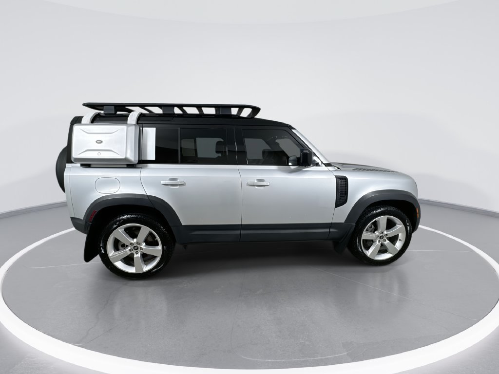 Used 2020 Land Rover Defender 110 First Edition AWD/4WD image 9