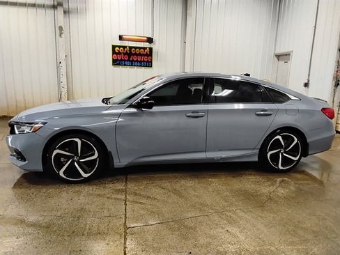 Used 2022 Honda Accord Sport image 5
