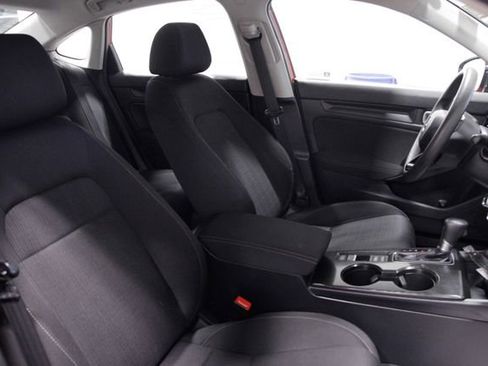 Certified 2024 Honda Civic LX image 12