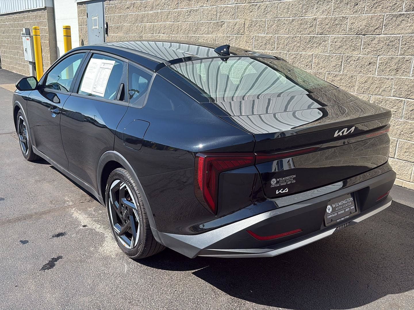 Used 2025 Kia K4 EX FWD image 39