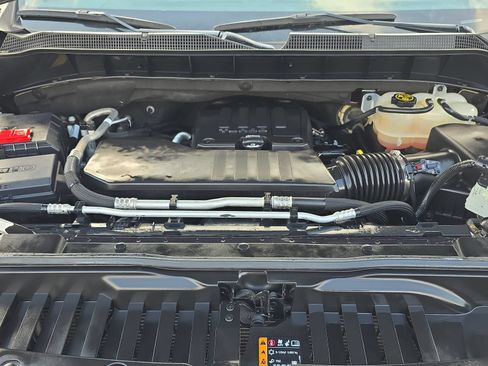 Used 2022 Chevrolet Silverado 1500 LT RWD image 30