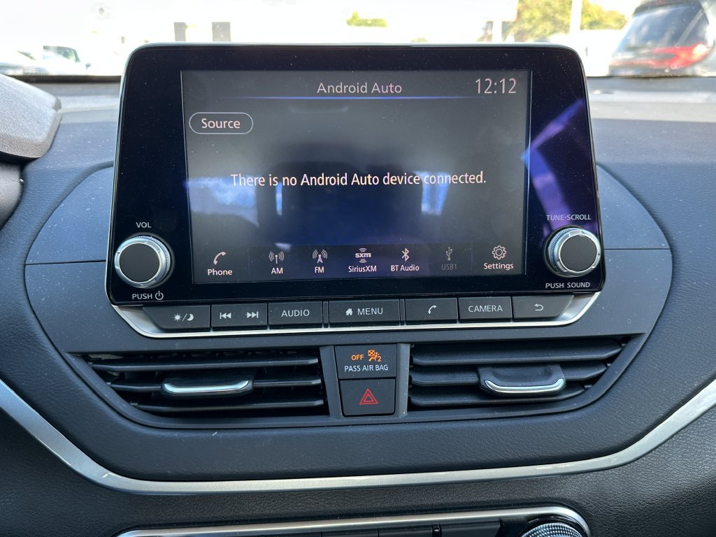 Used 2025 Nissan Altima 2.5 S FWD image 26