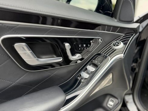 Used 2021 Mercedes-Benz S 580 4MATIC Sedan image 50