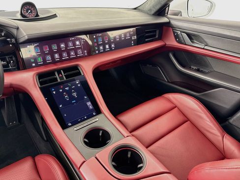 Certified 2022 Porsche Taycan GTS AWD/4WD image 26
