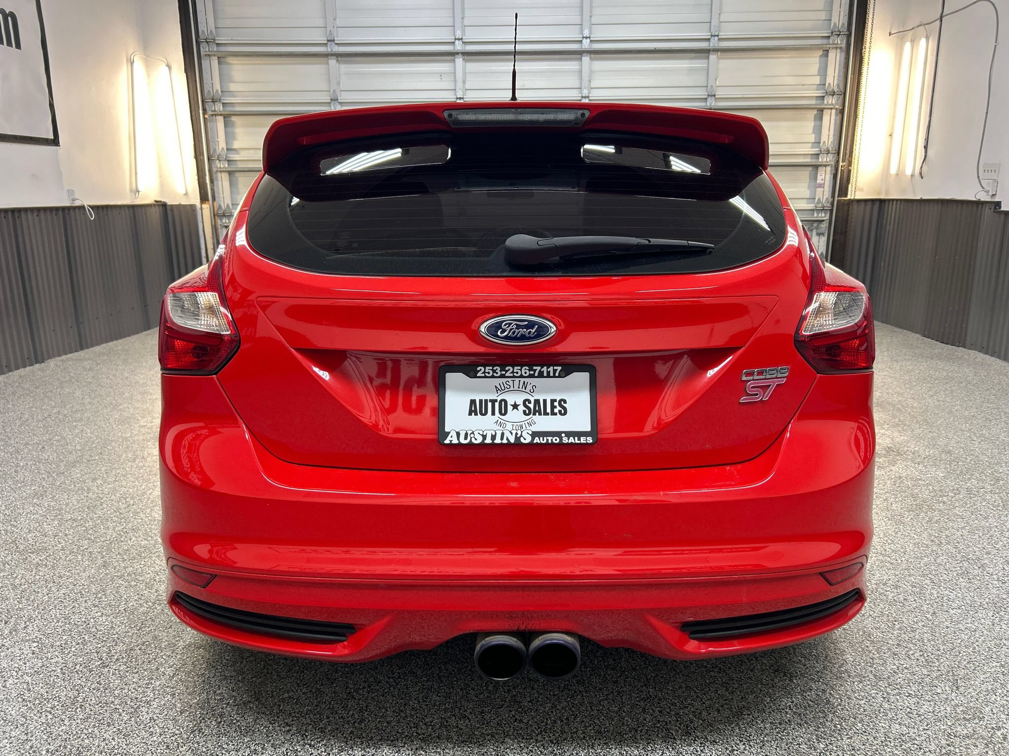 Used 2013 Ford Focus ST FWD image 5