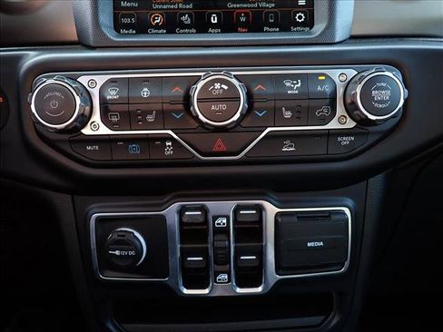 Used 2023 Jeep Wrangler Unlimited w/ Cold Weather Group AWD/4WD image 13