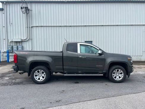 Used 2018 Chevrolet Colorado LT w/ LT Convenience Package AWD/4WD image 4