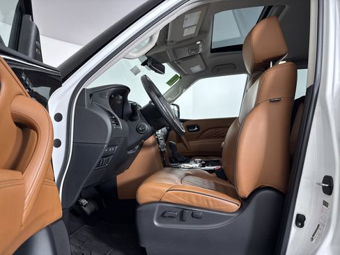 Used 2019 INFINITI QX80 Luxe w/ Proactive Package AWD/4WD image 5