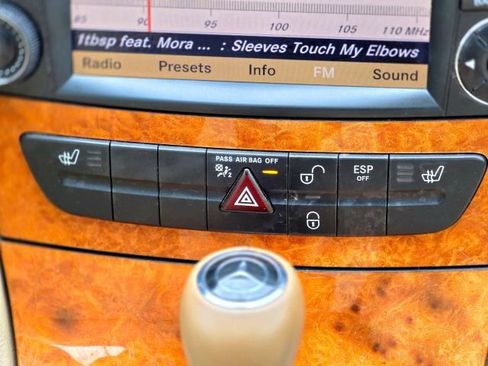 Used 2009 Mercedes-Benz E 350 4MATIC Wagon image 20