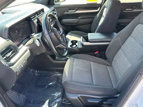 Used 2025 GMC Terrain Elevation AWD/4WD image 27