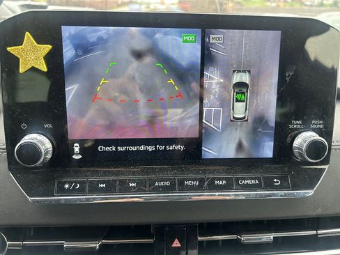 Used 2022 Mitsubishi Outlander SEL image 10