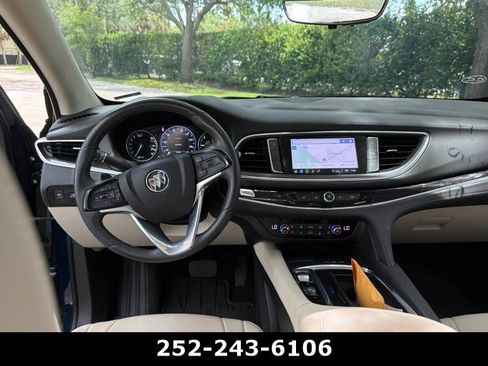 Used 2023 Buick Enclave Premium w/ Experience Buick Package FWD image 4