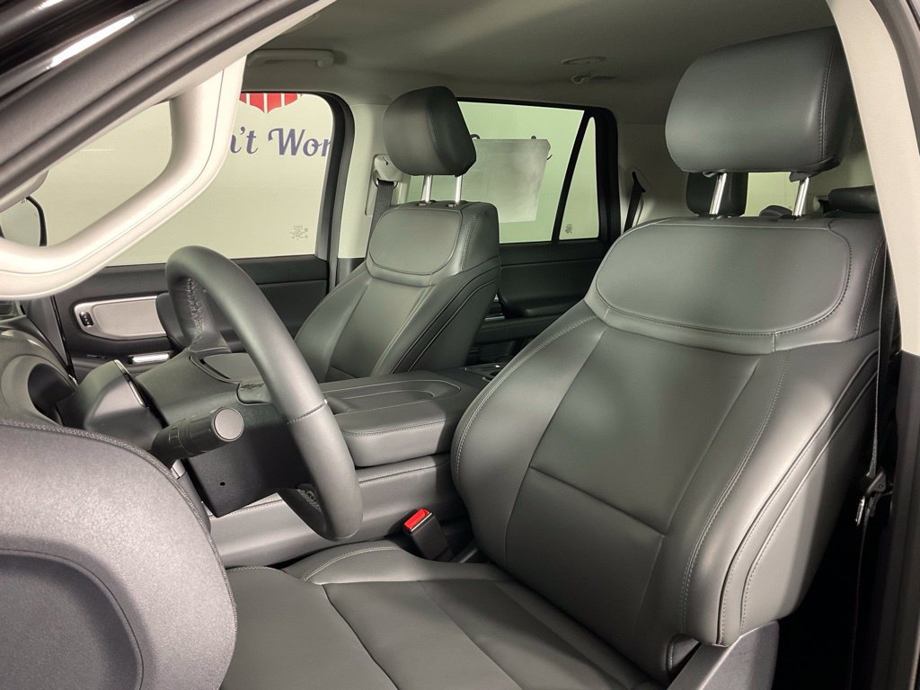 New 2027 Ford Expedition Active RWD image 14