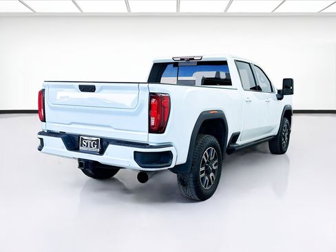 Used 2022 GMC Sierra 2500 AT4 w/ AT4 Premium Plus Package image 4