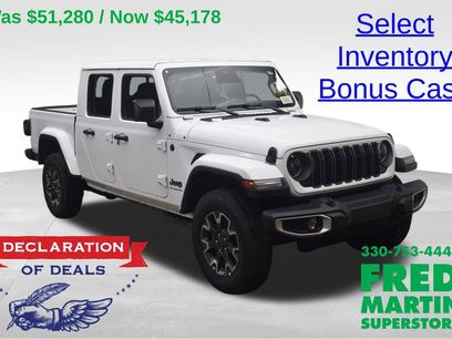 New 2026 Jeep Gladiator Sport