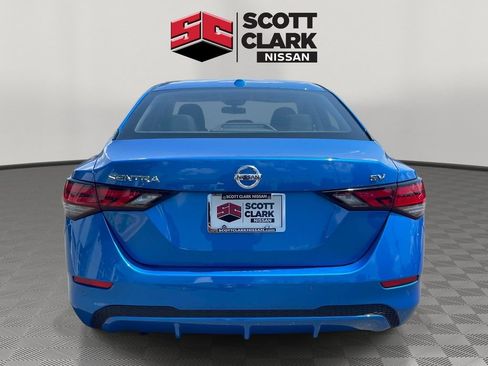 Used 2022 Nissan Sentra SV w/ All-Weather Package FWD image 5