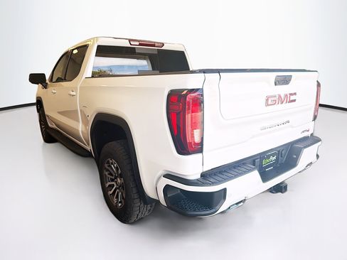 Used 2023 GMC Sierra 1500 AT4 w/ AT4 Premium Package image 5