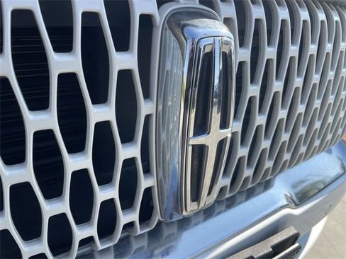 Used 2021 Lincoln Corsair Reserve w/ Equipment Group 201A image 31