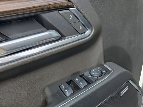 New 2025 Chevrolet Silverado 1500 RST w/ Convenience Package II image 19