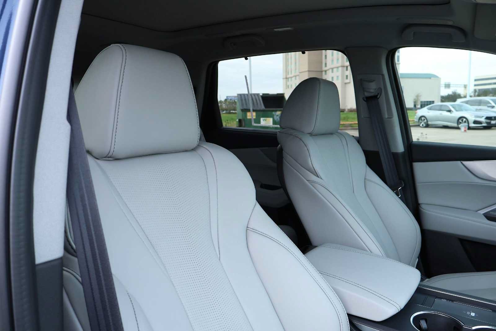 Used 2026 Acura MDX w/ Technology Package FWD image 14
