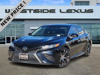 Used 2019 Toyota Camry SE video 1