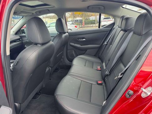 Certified 2025 Nissan Sentra SR w/ SR Premium Package image 12