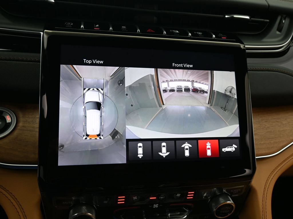 New 2025 Jeep Grand Cherokee Summit AWD/4WD image 26