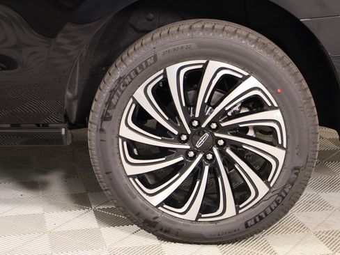 New 2026 Lincoln Navigator Black Label AWD/4WD image 21
