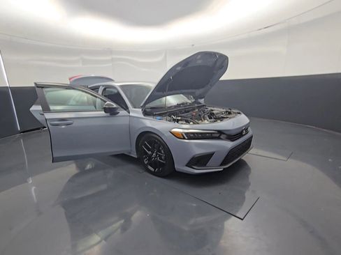 Used 2024 Honda Civic Sport image 39