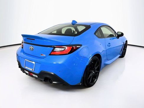 Used 2022 Toyota GR86 Premium RWD image 5